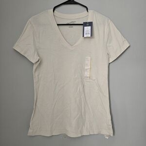 🌟 Universal Thread Short Sleeve V-Neck Cream Tee
